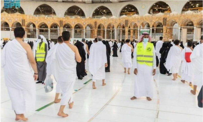 Benefits of Using Umrah Taxi Services in Saudi Arabia